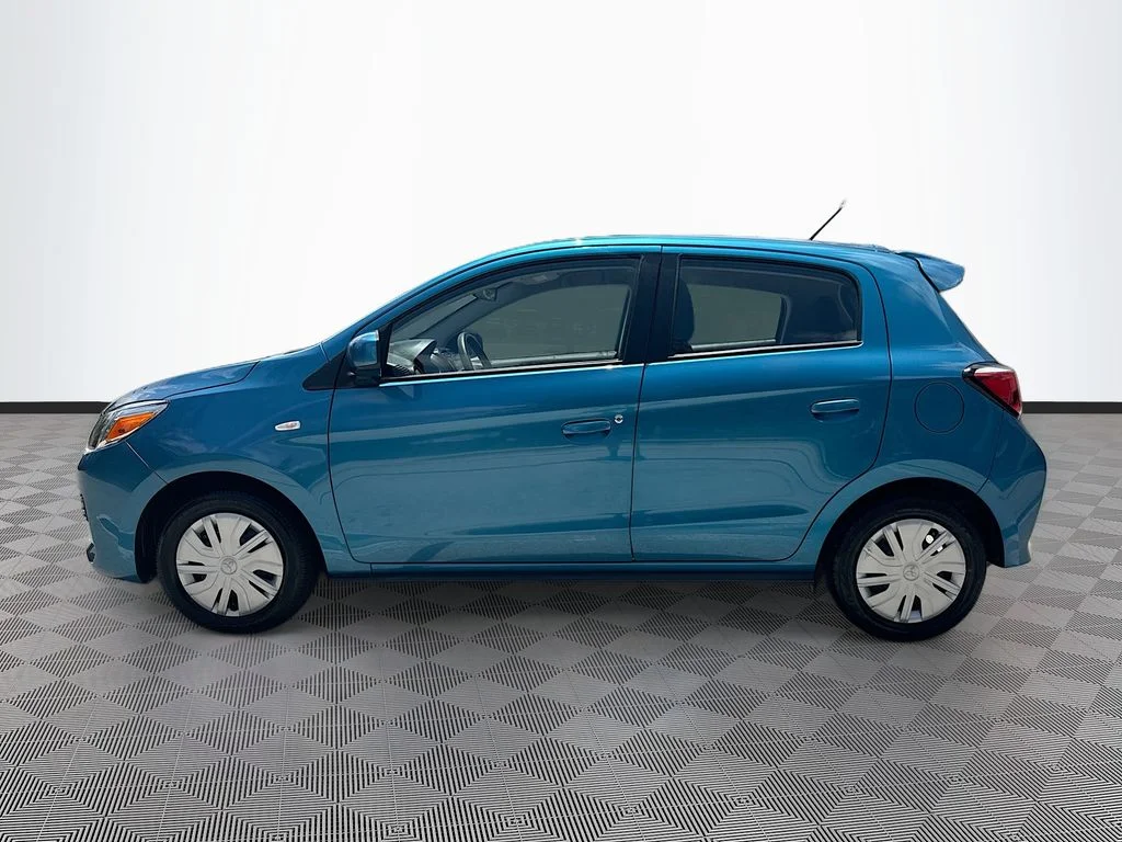 Used 2024  Mitsubishi ES image 9