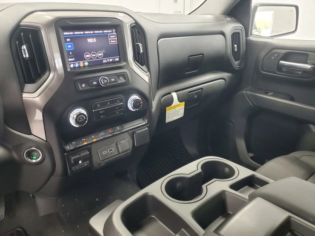 2026 GMC Sierra 1500 Pro - Photo 14