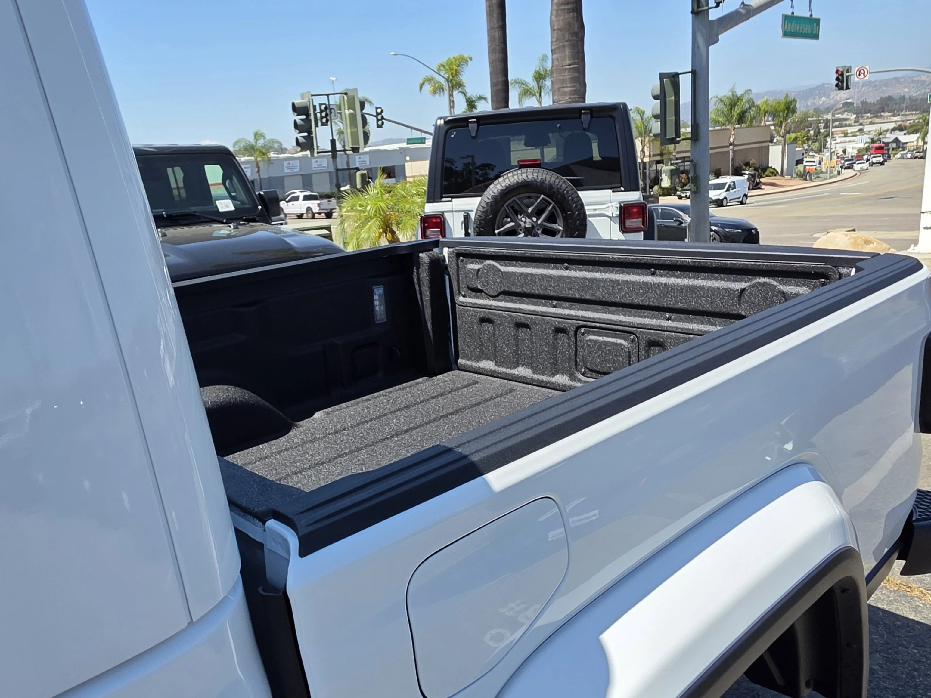 New 2026 Bright White Clearcoat Jeep Sport S image 18