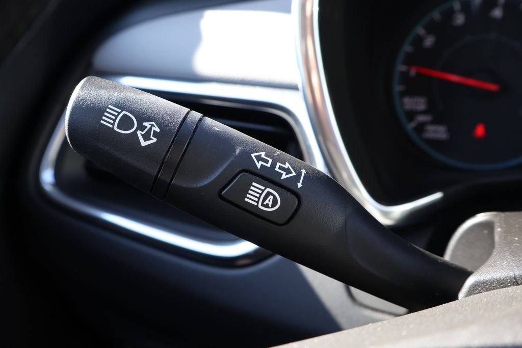 Used 2021 Black Chevrolet LS image 18