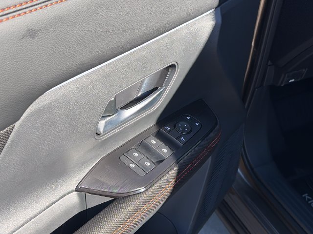 New 2027 Canyon Bronze Metallic Nissan Rock Creek® image 17