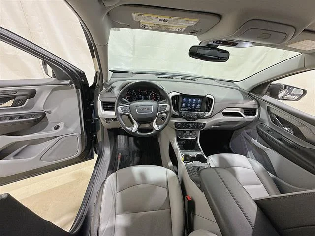 Used 2018 GRAPHITE GRAY METALLIC GMC SLT image 19