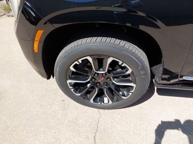2026 GMC Yukon XL Denali - Photo 36