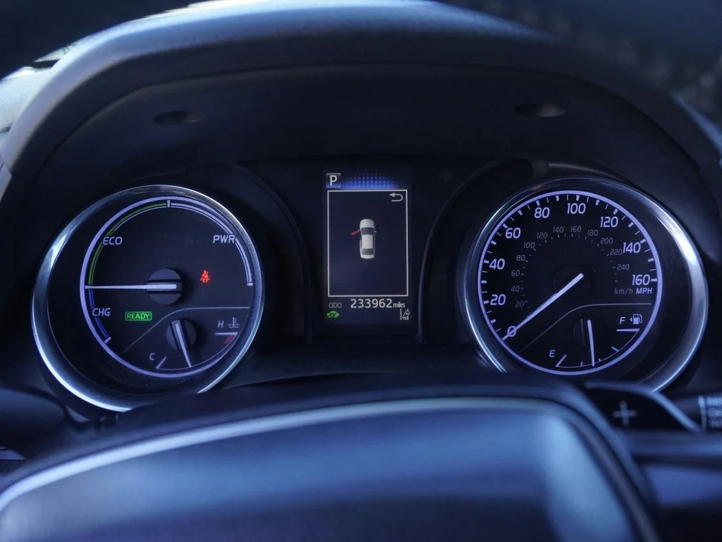 Used 2019 Black Toyota SE image 13