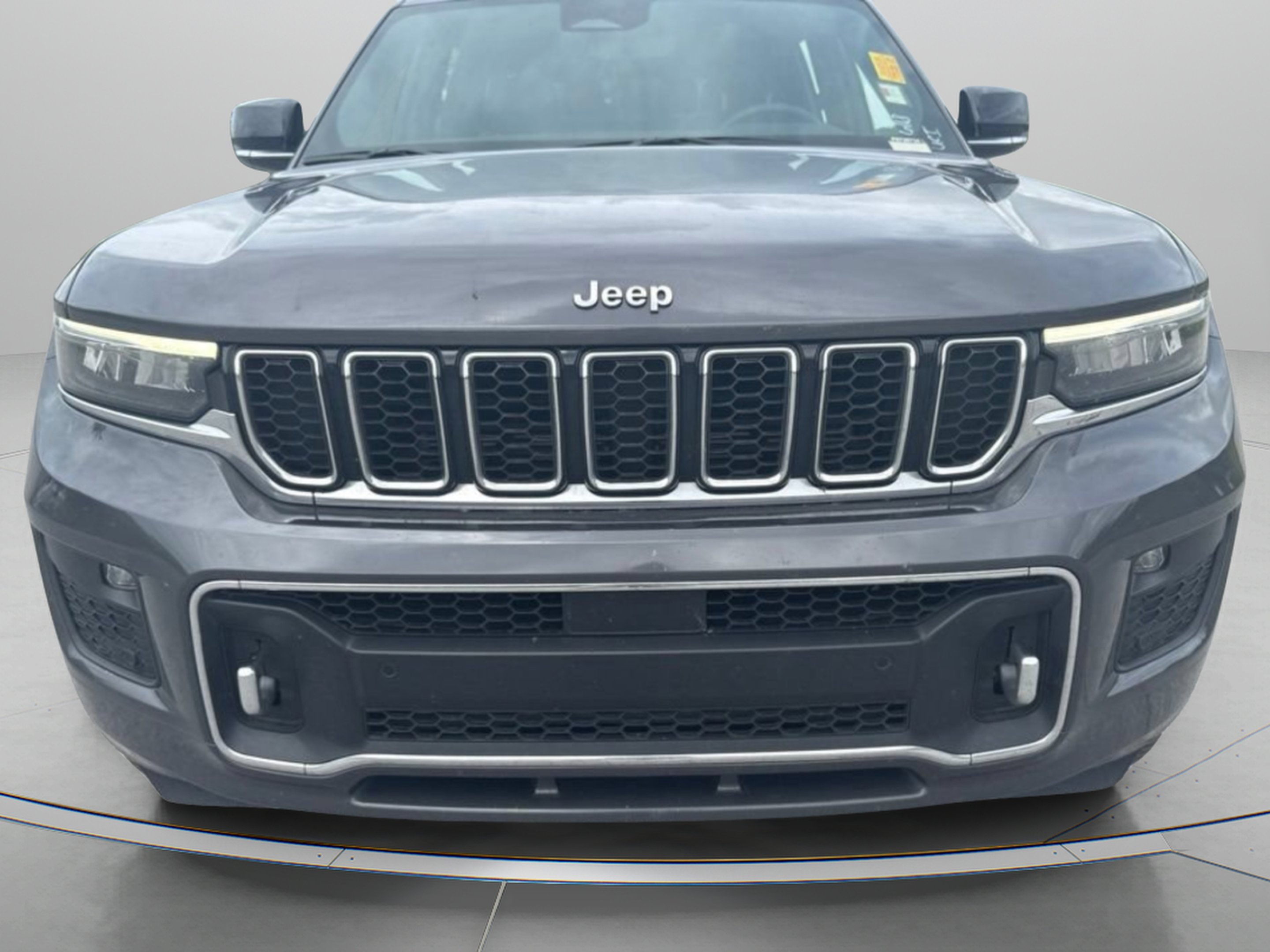 Used 2023 Baltic Gray Metallic Clearcoat Jeep Overland image 4