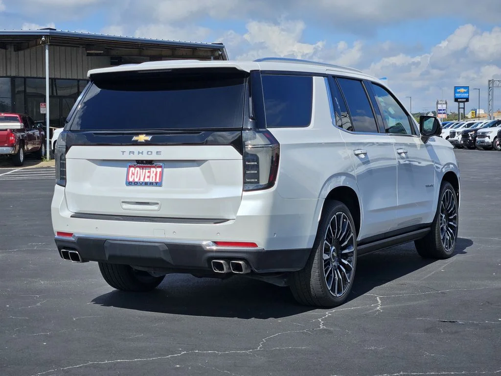 Used 2025 Beige Chevrolet High Country image 5