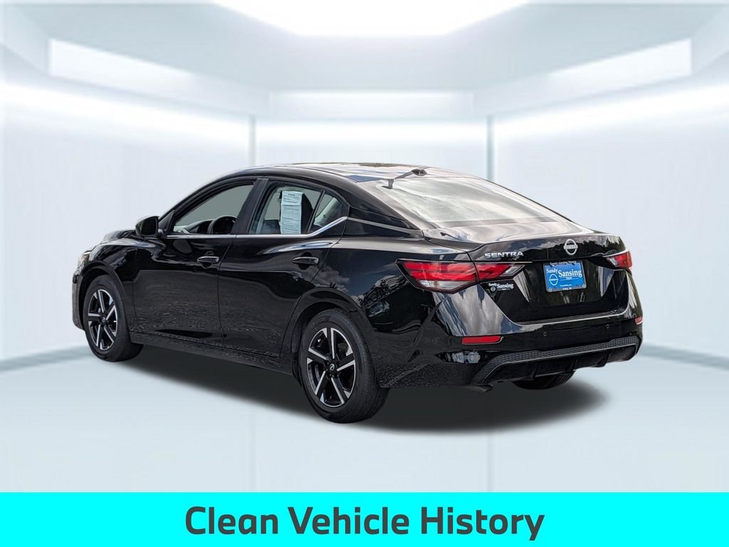 Used 2025 Super Black Nissan SV image 5