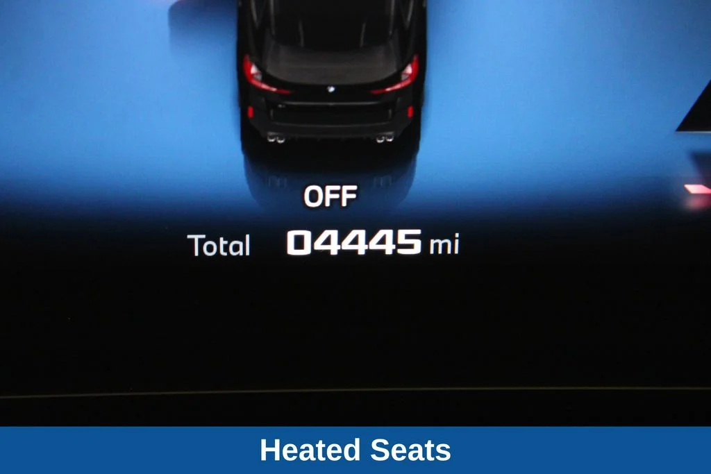 Used 2026 Black Sapphire Metallic BMW M35i image 5