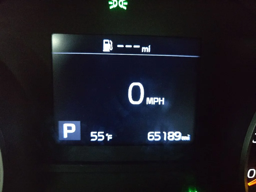 Used 2020 Pacific Blue Kia LX image 22