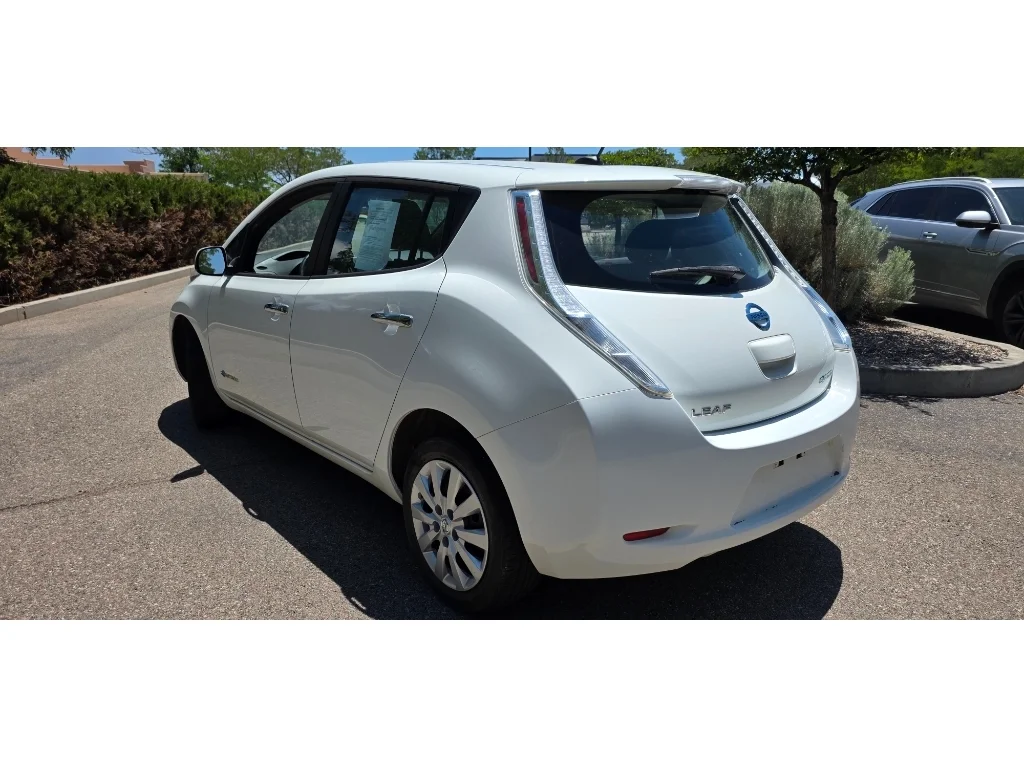 Used 2013 Nissan LEAF S with VIN 1N4AZ0CP3DC416427 for sale in Santa Fe, NM
