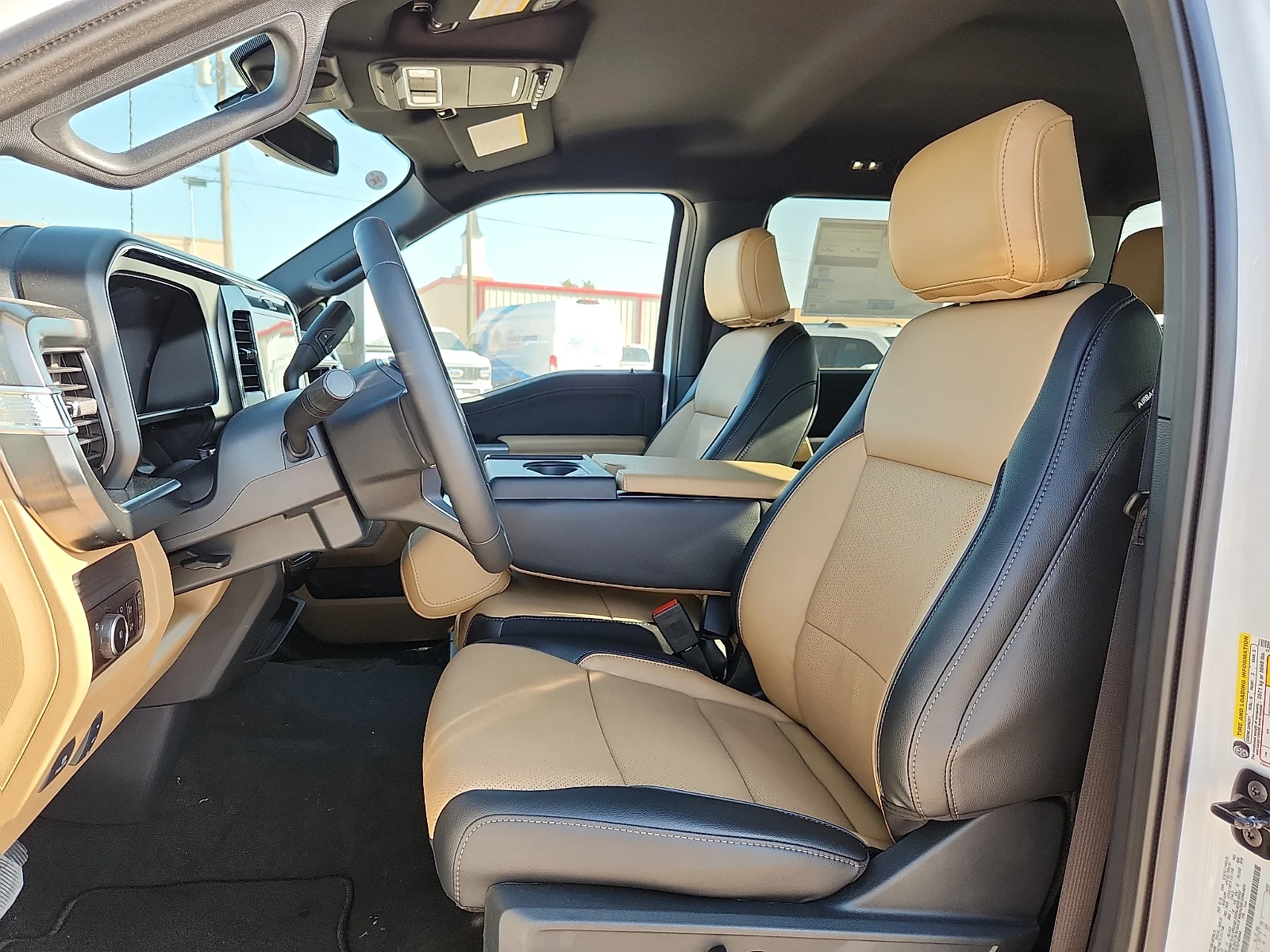 New 2026 Oxford White Ford Lariat image 17