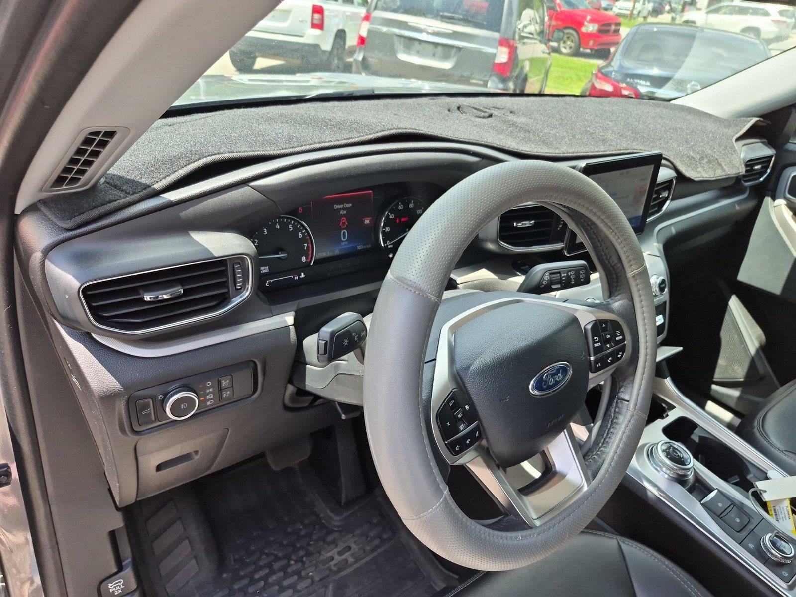 Used 2024 Carbonized Gray Metallic Ford XLT image 19