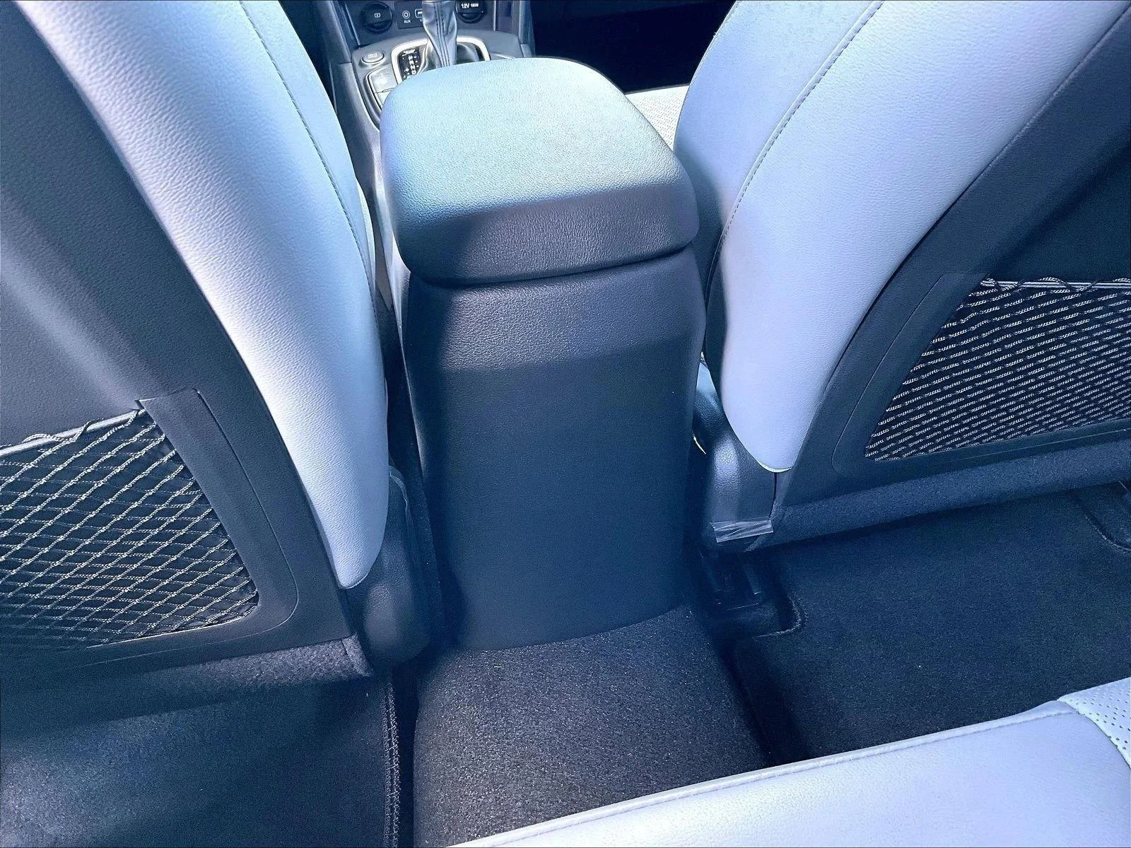 Used 2021 Chalk White Hyundai Ultimate image 22
