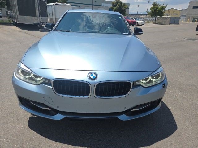 Used 2013 Liquid Blue Metallic BMW 328i xDrive image 9