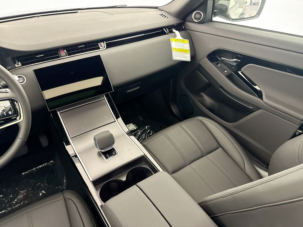 New 2026 Santorini Black Land Rover Core S image 24