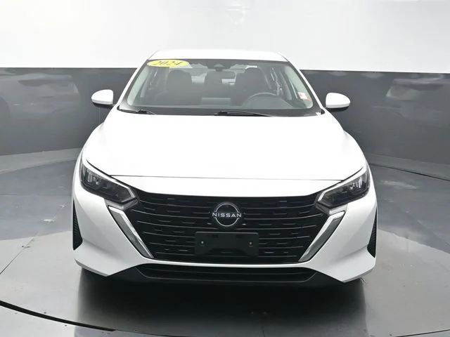 Used 2024 White Nissan SV image 2