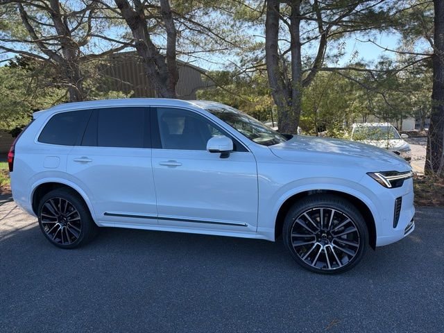 New 2026 Crystal White Volvo Plus image 2