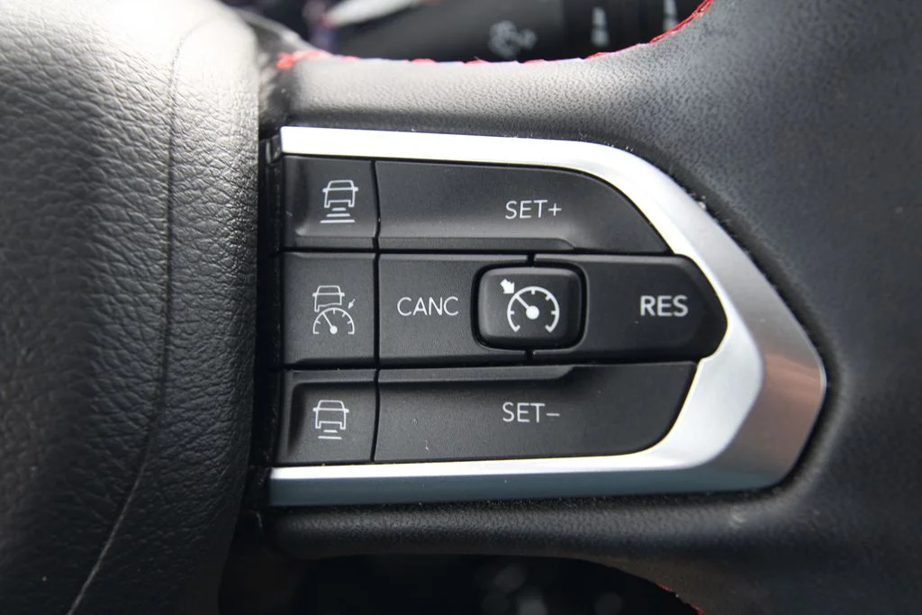 Used 2025 Black Jeep Trailhawk image 20
