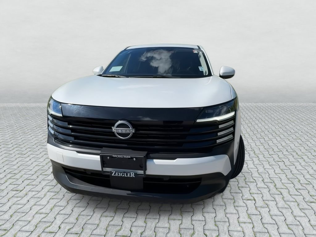 Used 2025 White Nissan SV image 3