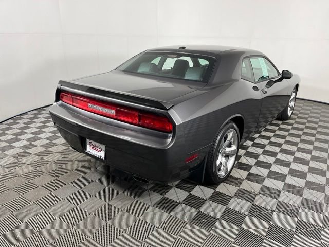 Used 2014 Gray Dodge R/T image 7