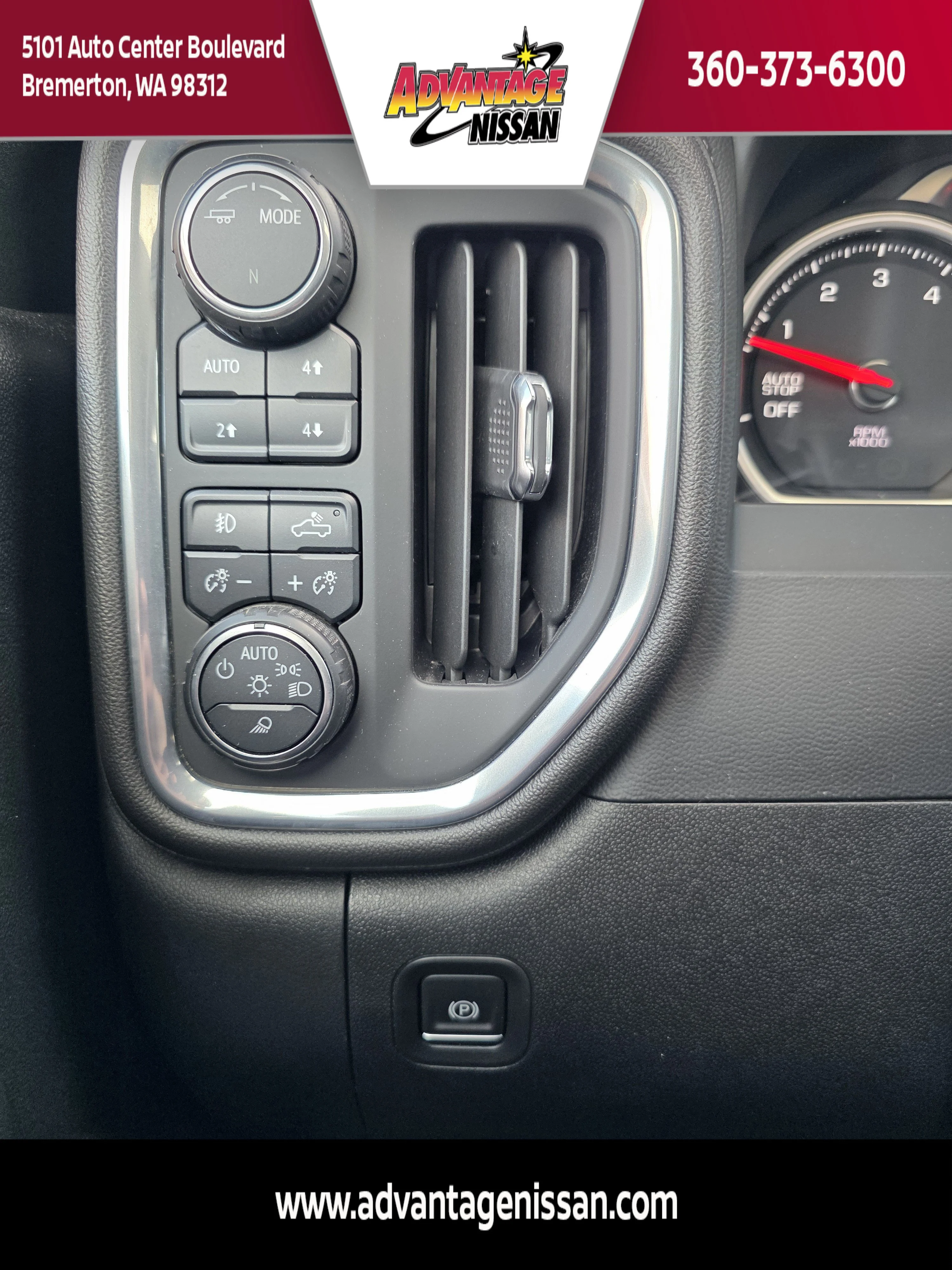 Used 2020 Cajun Red Tintcoat Chevrolet High Country image 24