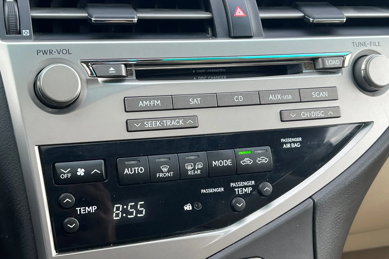 Used 2011 Starfire Pearl Lexus 4DR AWD image 22