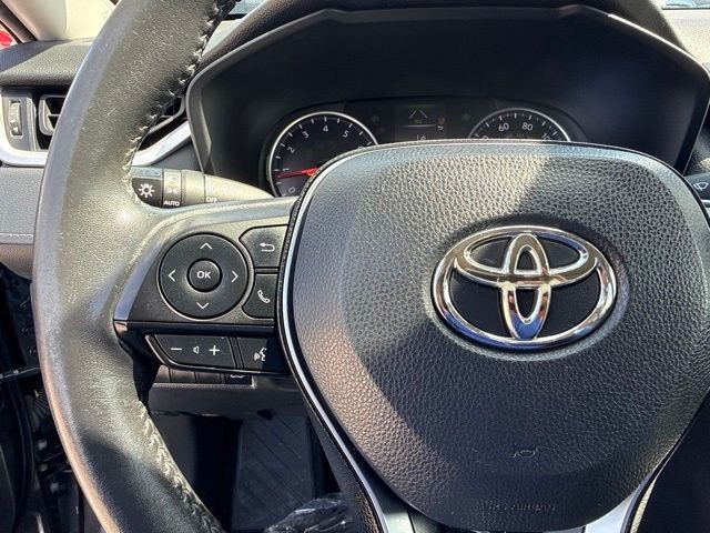 Used 2022 Gray Toyota XLE Premium image 29