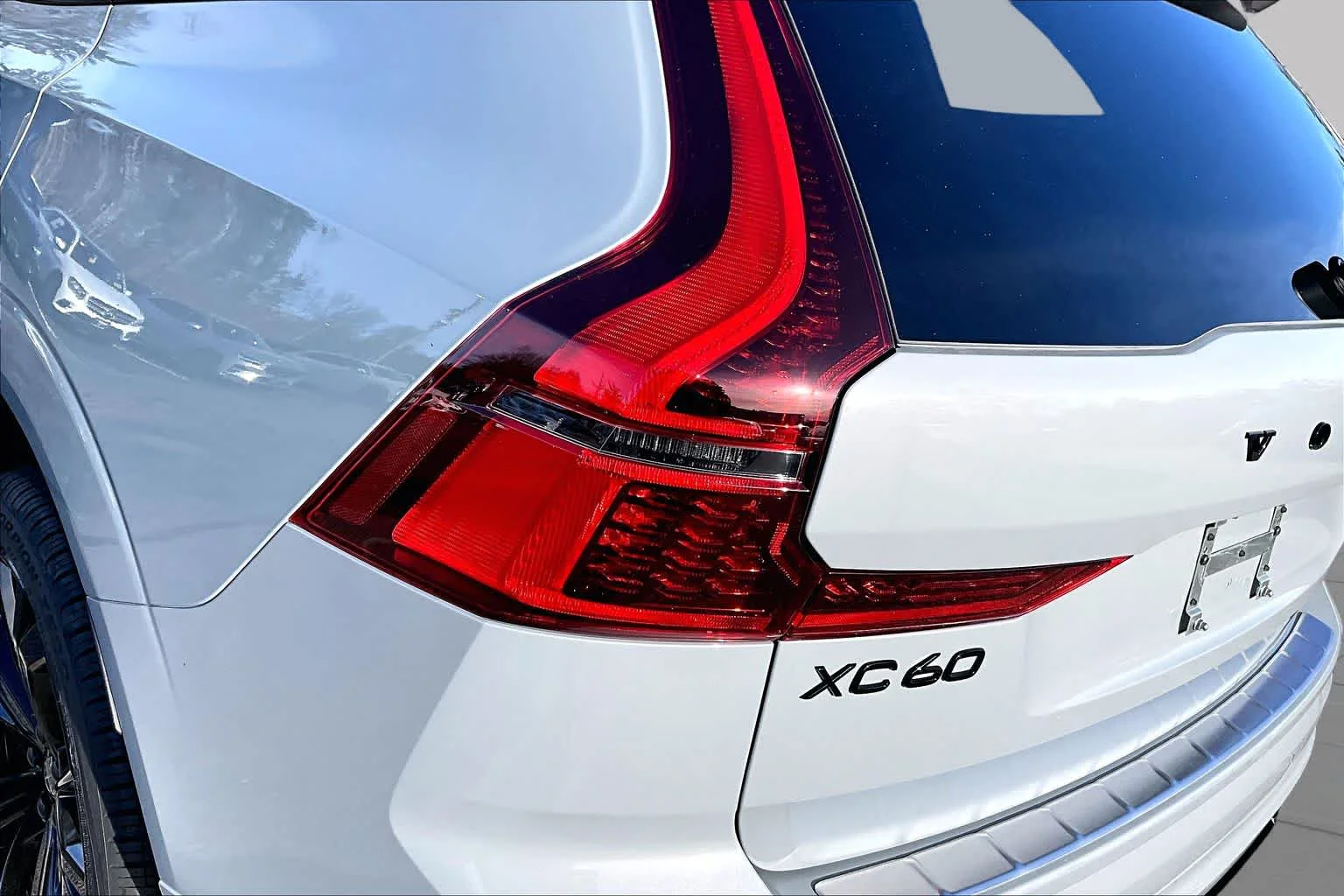 New 2026 Vapour Grey Volvo Ultra image 5