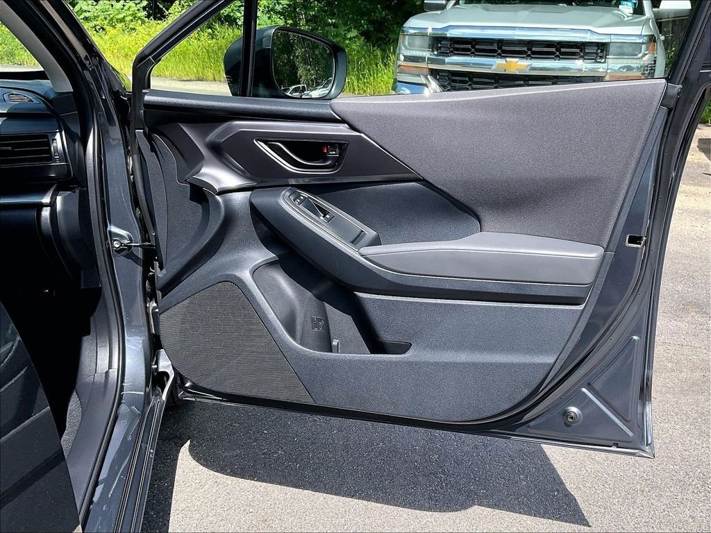 Used 2024 Gray Subaru Base image 26