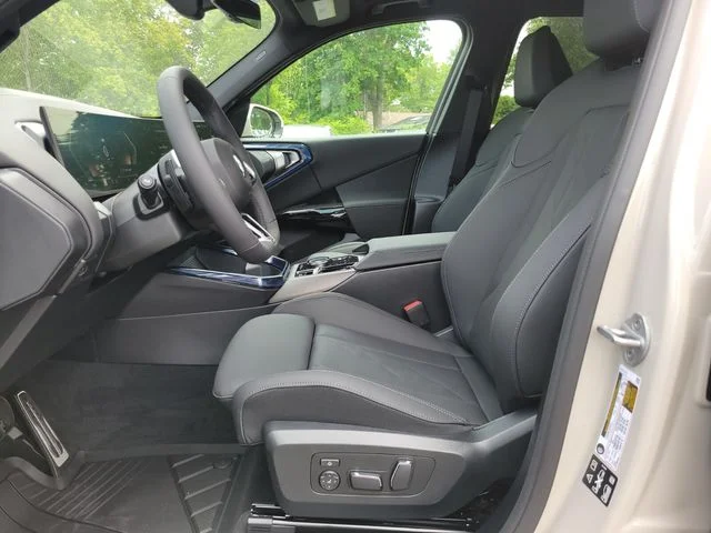 New 2026 Beige BMW 30 xDrive image 20