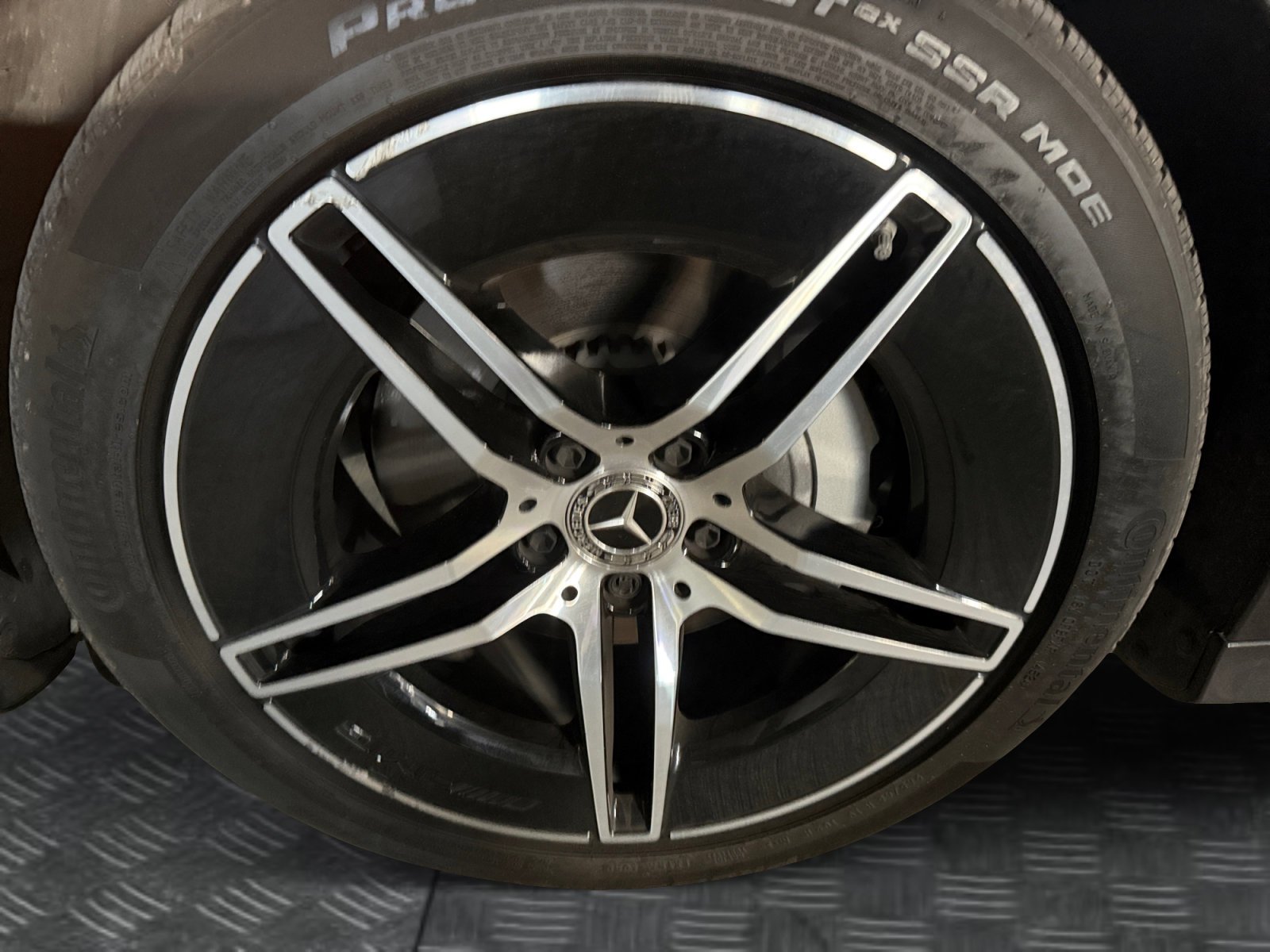 Certified Used 2025 Graphite Mercedes-Benz E 350 image 9