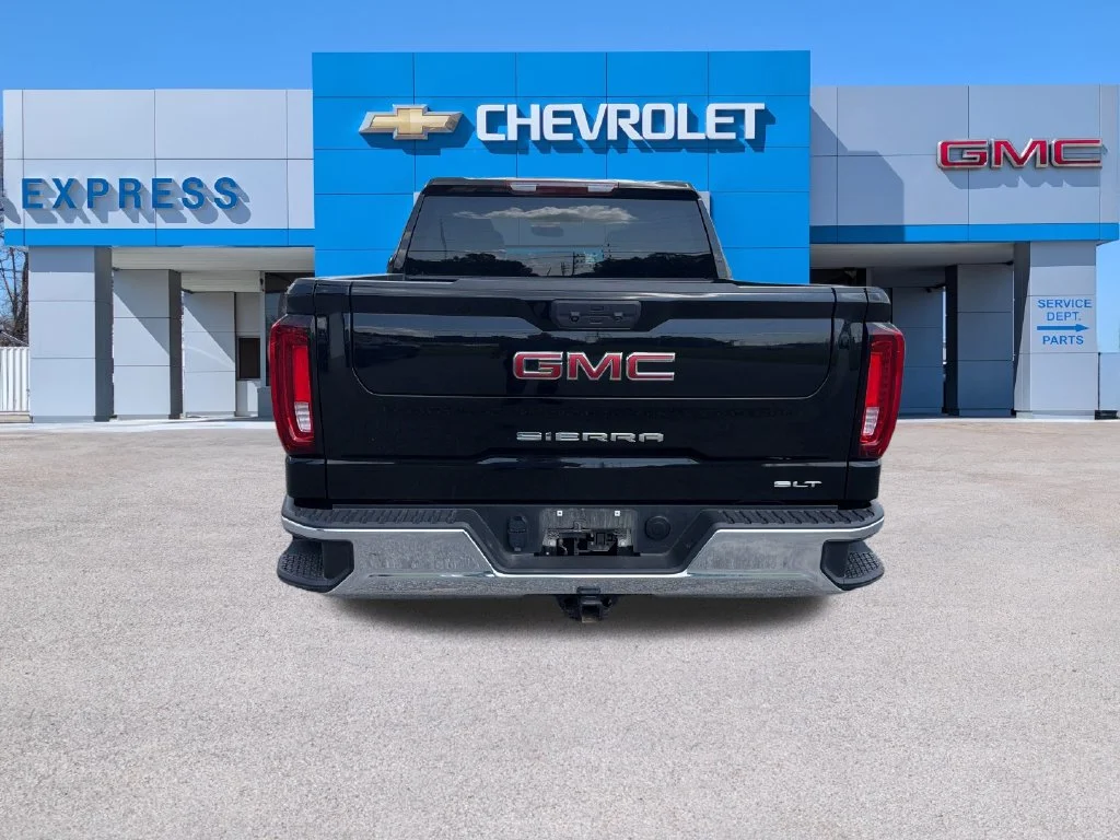 Used 2025 Black GMC SLT image 4