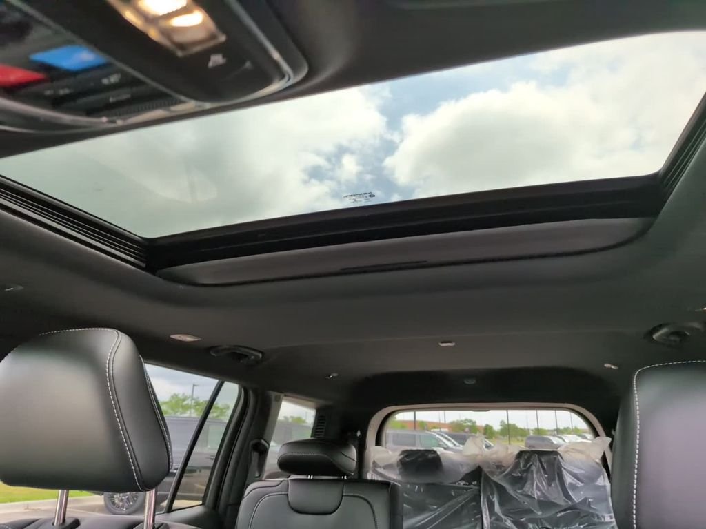 New 2026 Black Jeep Altitude image 24
