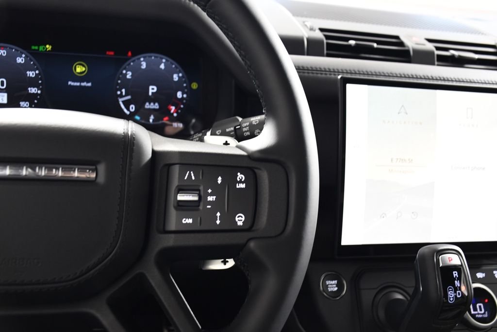 New 2026 Santorini Blk Land Rover V8 image 24