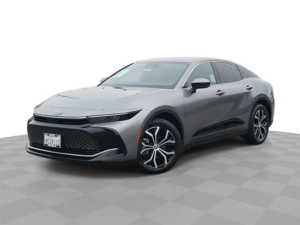 2023 Toyota Crown XLE AWD's photo