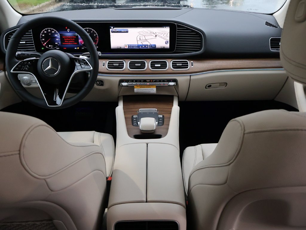 New 2026 Polar White Mercedes-Benz GLE 350 image 13