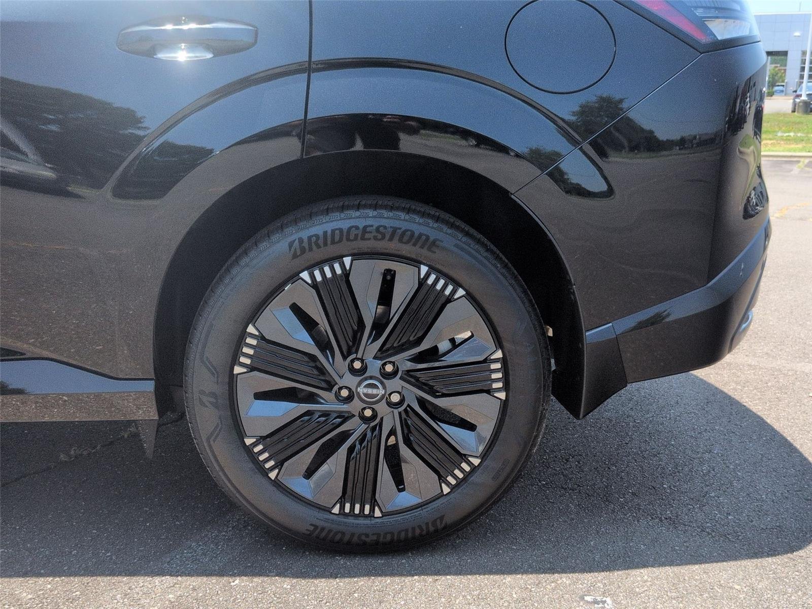 New 2026 Super Black Nissan Platinum image 11