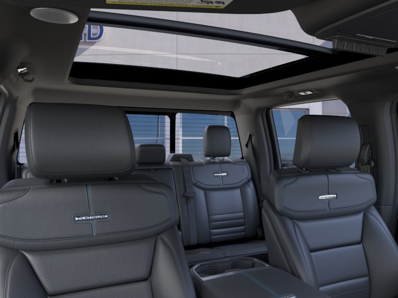 2026 Ford F-350 Super Duty Platinum - Photo 52