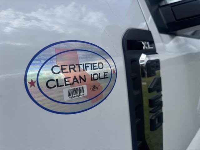 2025 Ford F-450 Super Duty Chassis Cab XL - Photo 28