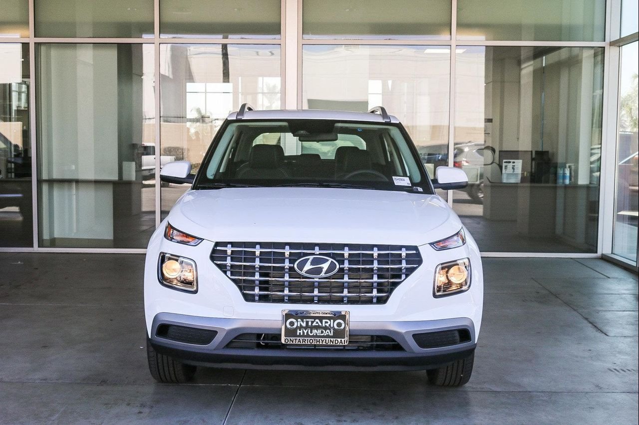 New 2026 White Hyundai SEL image 32