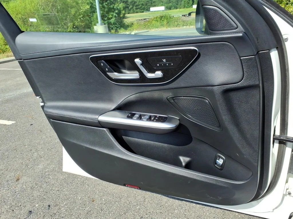 2022 Mercedes-Benz C-Class Sedan C 300 - Photo 13