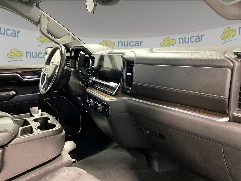 Used 2023 Black Chevrolet LT image 11