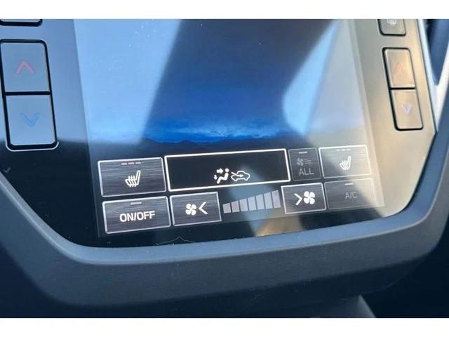New 2026 CRYSTAL BLACK SILICA Subaru Limited image 46