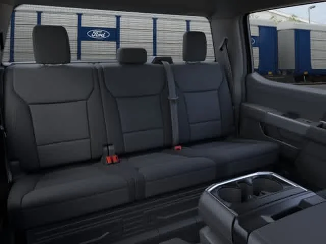 New 2026 Agate Black Metallic Ford XLT image 11