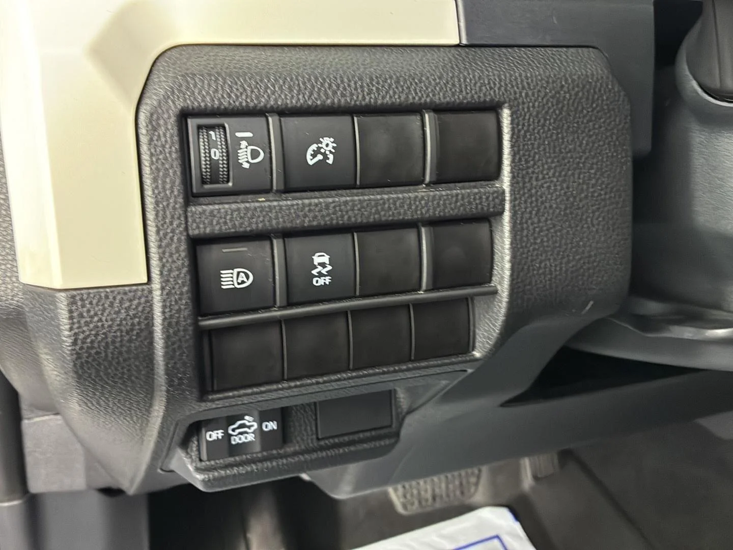 Used 2024 Ice Cap Toyota TRD Off-Road image 28