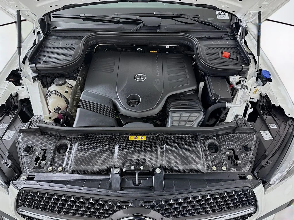 New 2026 White Mercedes-Benz GLE 450 image 31