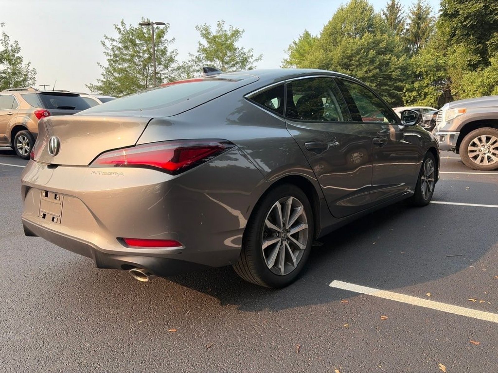 Used 2024 Liquid Carbon Metallic Acura Base image 5