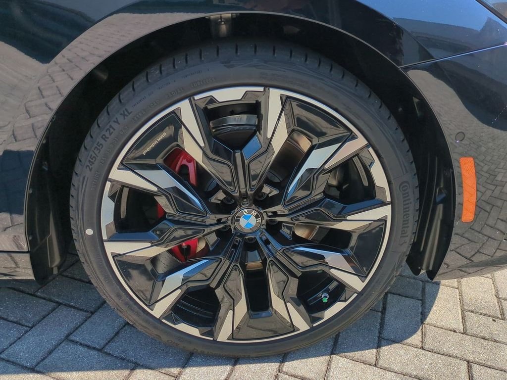 New 2027 Carbon Black Metallic BMW 530i image 11