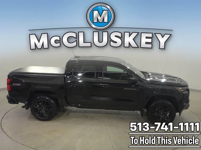 Certified Used 2025 Black Chevrolet Z71 image 12