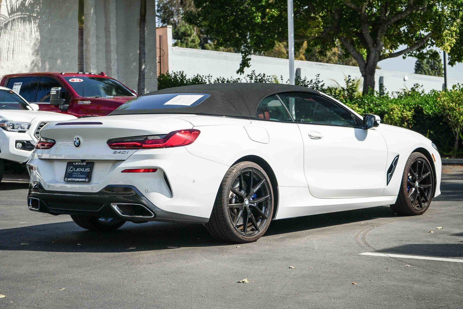 2025 BMW 8 Series 840i - Photo 6